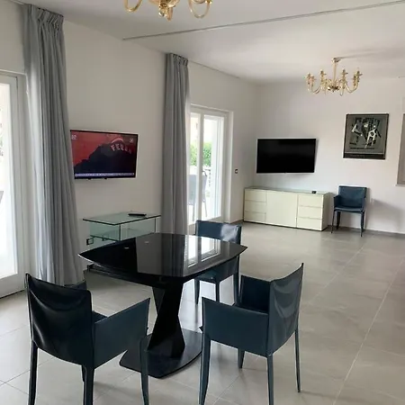 Mosillo Palace Appartement Sperlonga